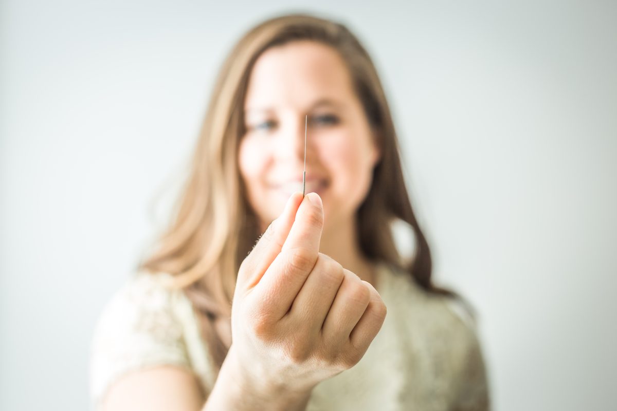 Pulse diagnosis during a Traditional Chinese Medicine consultation